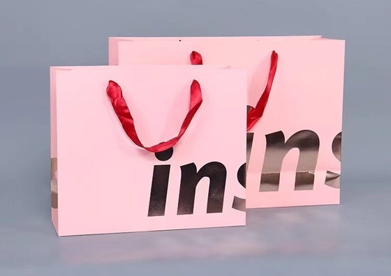 Pantone colora la borsa del regalo di promozione di stampa offset dei sacchi di carta di Kraft della scarpa dell'abbigliamento